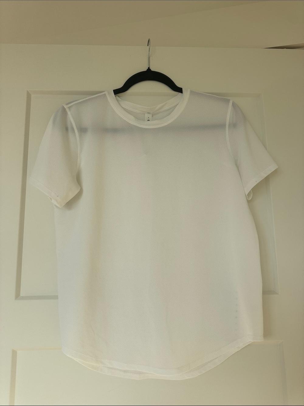 lululemon athletica White Short Sleeve Crew Tee
